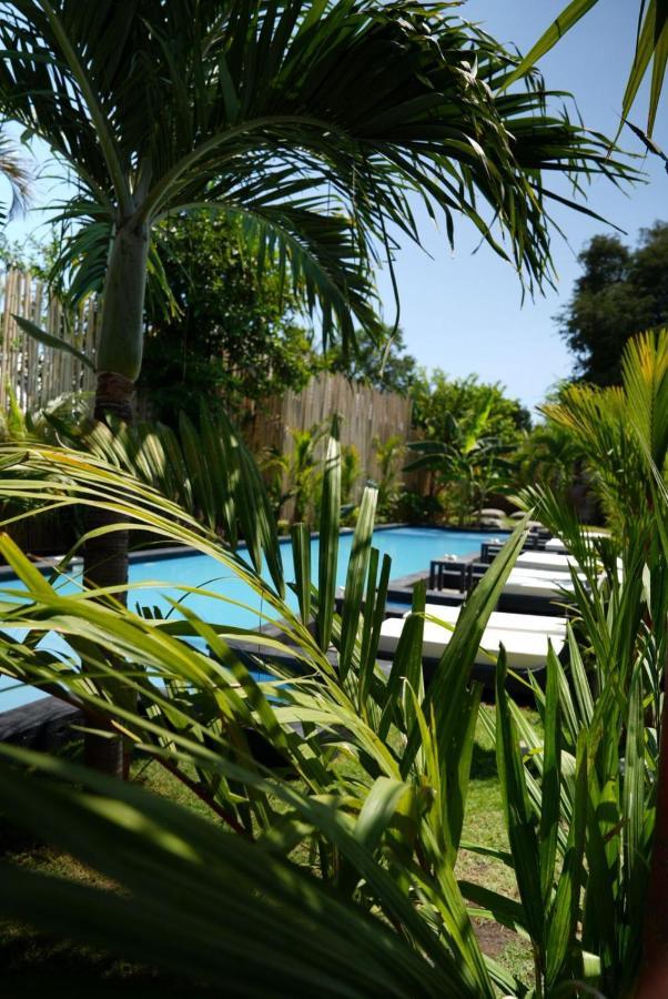 Copacabana Gili Air Hotel มาตารัม ภายนอก รูปภาพ
